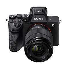 Sony Alpha A7 Mark IV Set 28-70mm II Black
