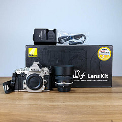 Nikon Df Kit mit AF-S NIKKOR 50mm f/1.8G (silber) - Occasion