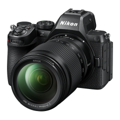 Nikon Z5II Kit Z 24-200 mm 1:4-6.3 VR - Nikon Swiss Garantie